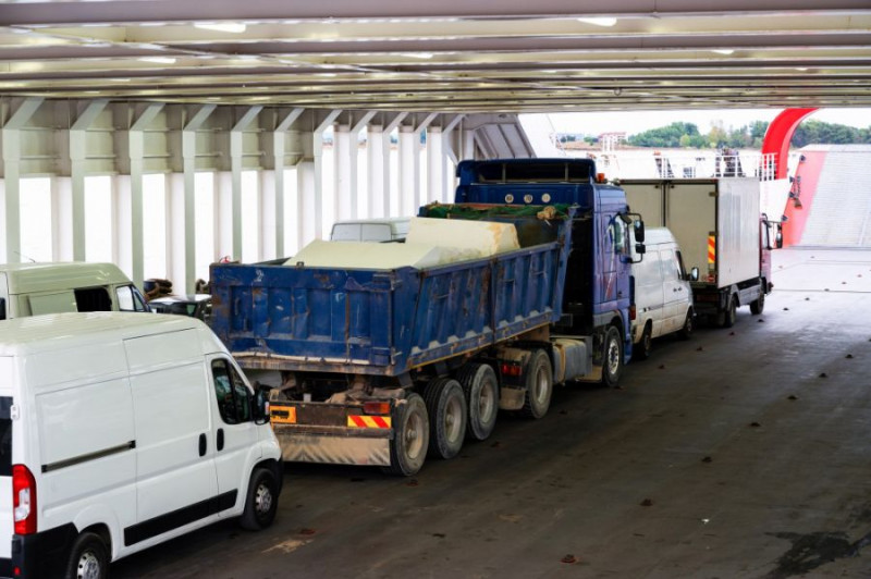 Transport drogowy wciąż największym źródłem emisji w UE